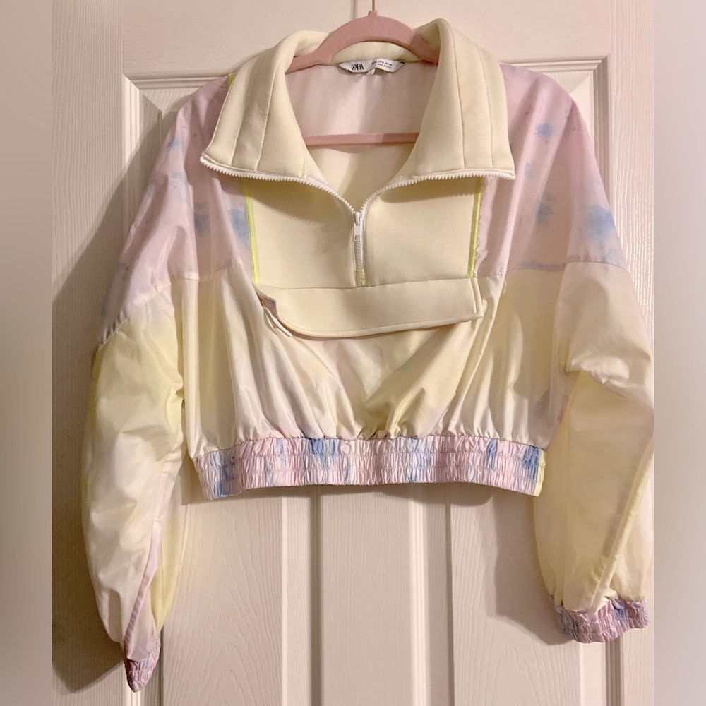 Zara cropped wind breaker.  Size small